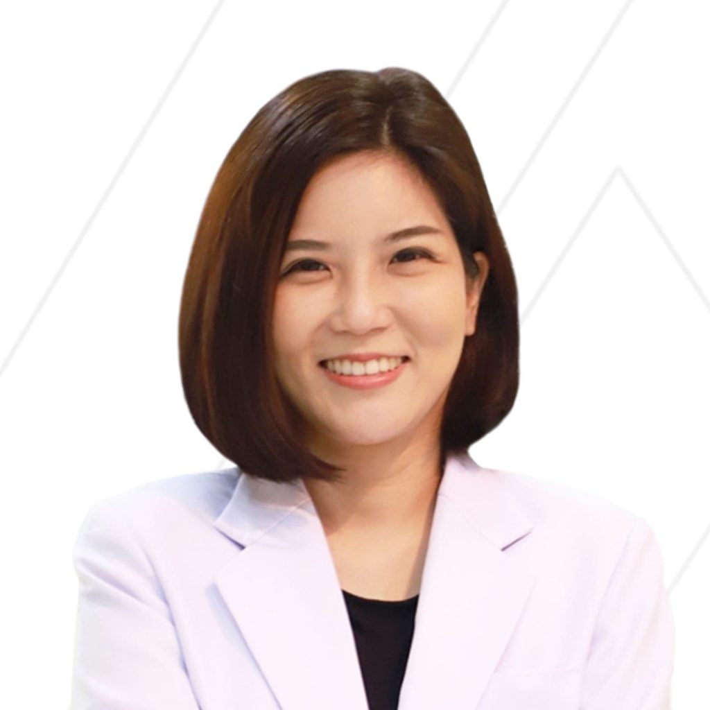 แพทย์หญิงอลิตา สมบัติไหมไทย dr.alita sombatmaithai แพทย์หญิงอลิตา สมบัติไหมไทย คริสตัลคลินิก มหาสารคาม